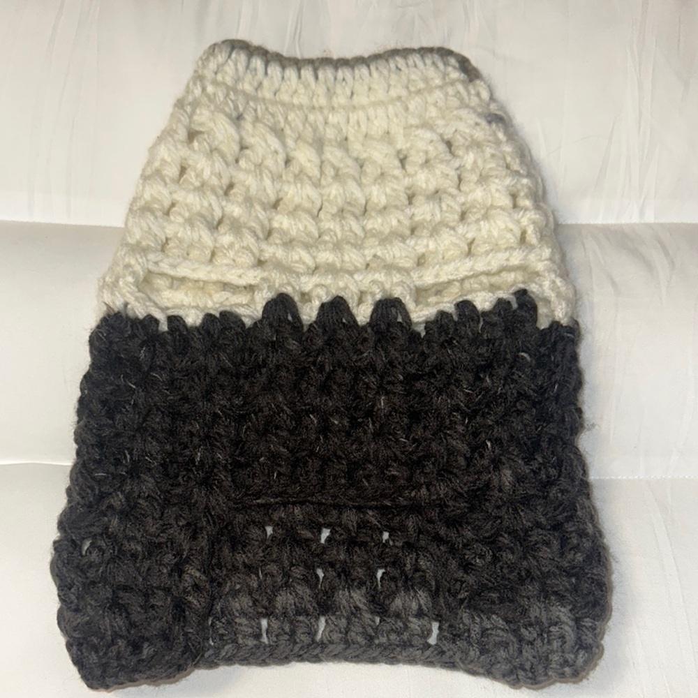 Handmade pets crochet sweater - Picture 3 of 6